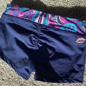 California Kisses Shorts (Girls Large)